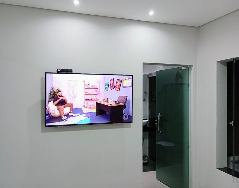 Detalhe da banheira de hidromassagem